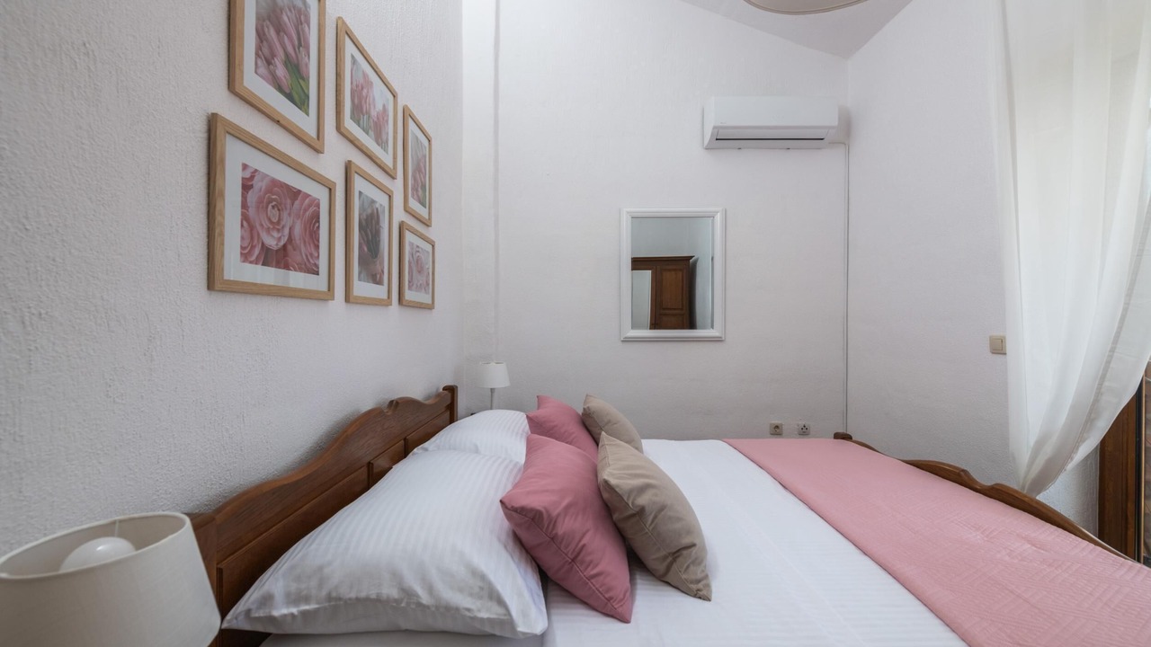 Photo of Bedroom in Cabrunici