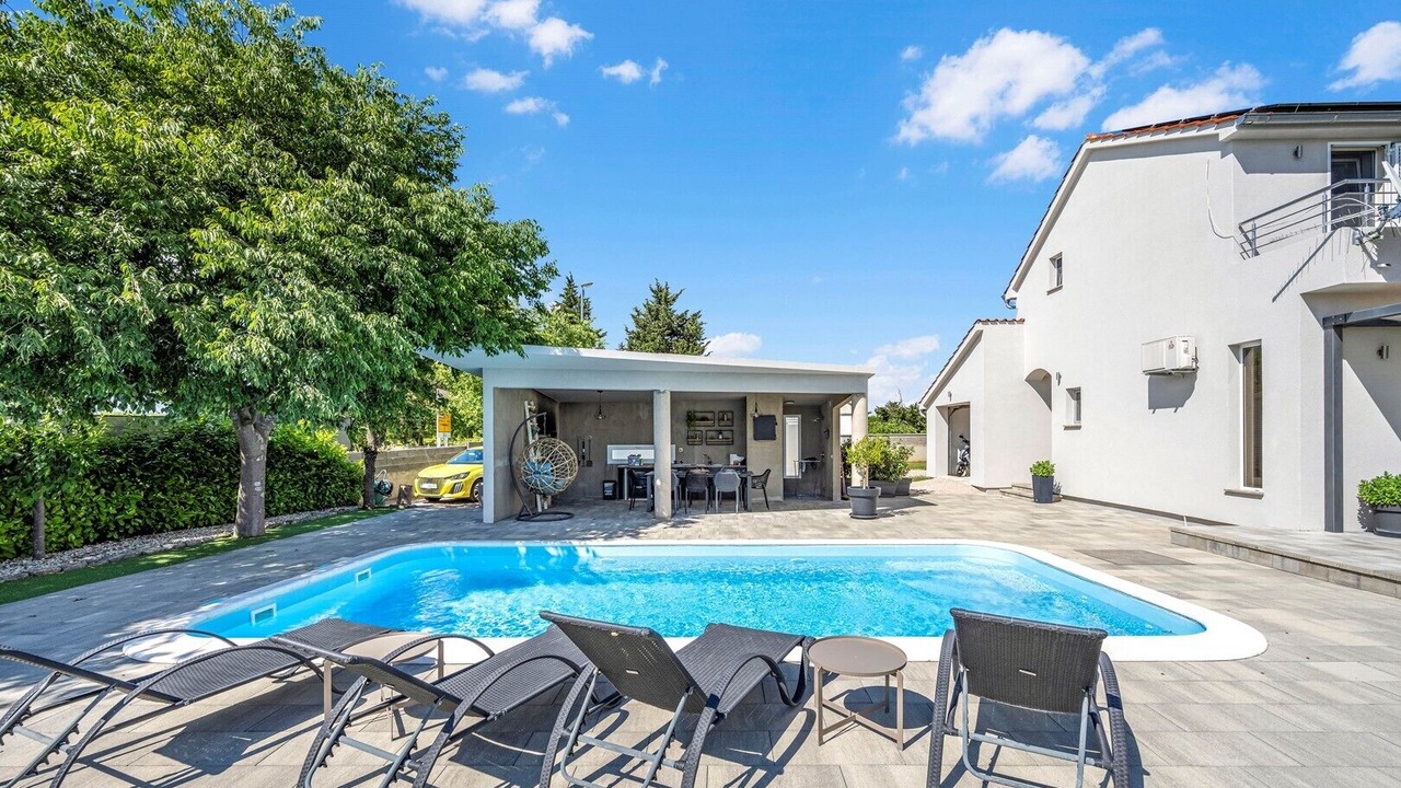 Photo of Outdoor in Drnis