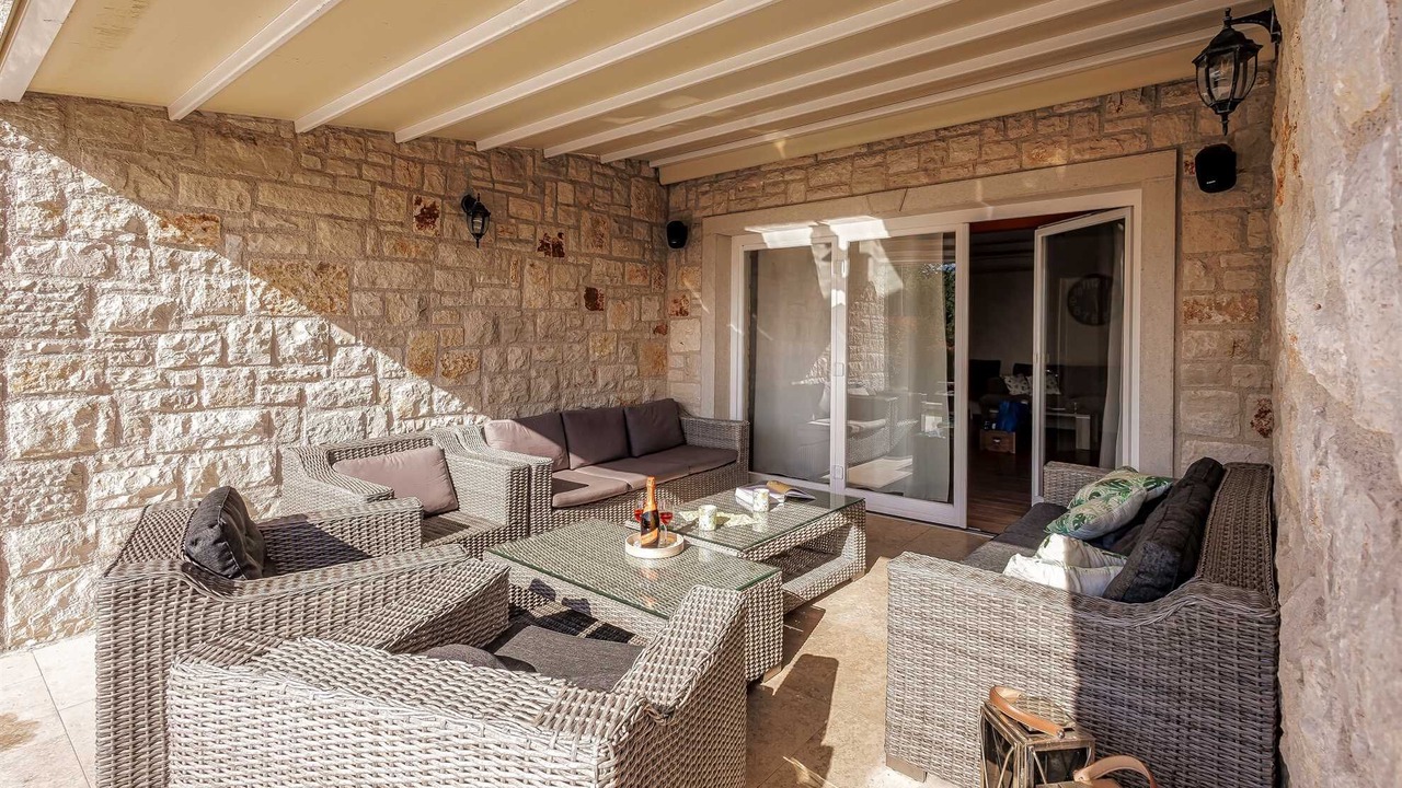Photo of Patio Balcony in Malinska-Dubasnica