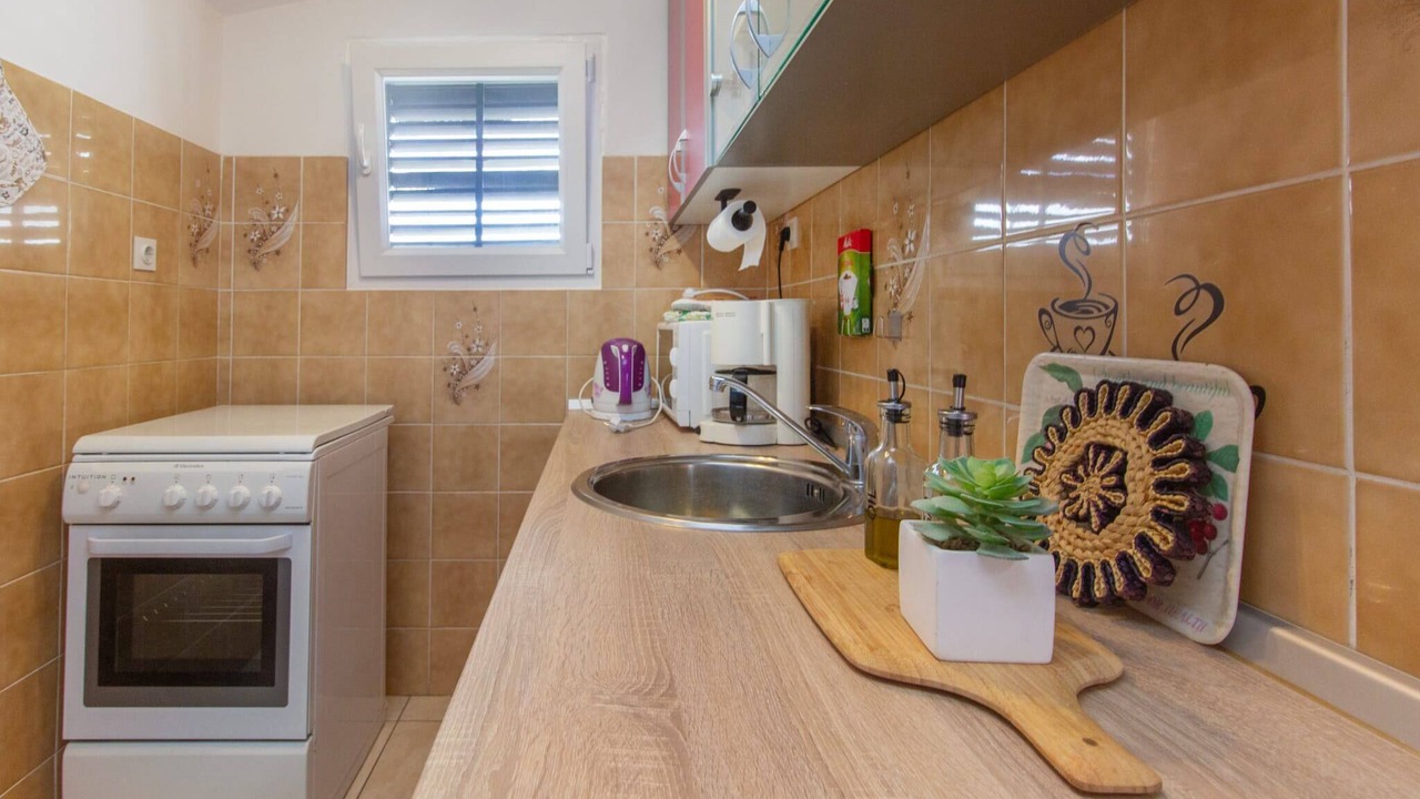 Photo of Kitchen in Tribunj