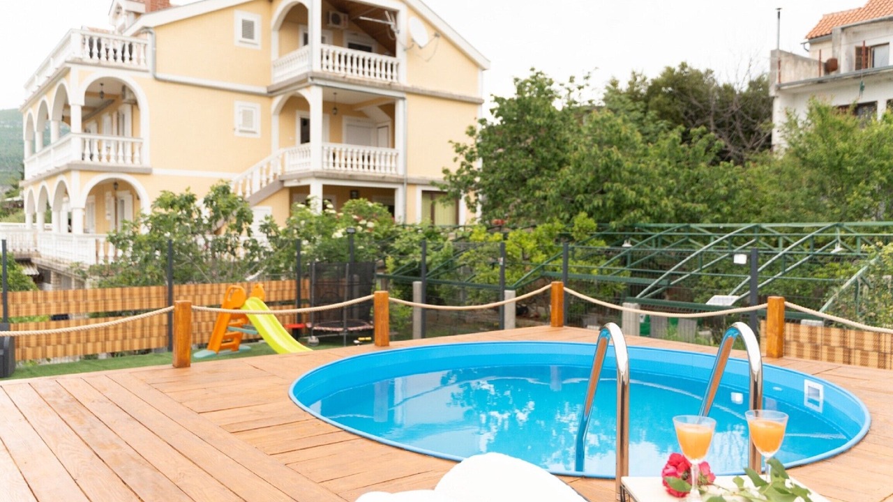 Photo of Outdoor in Gornji Karin