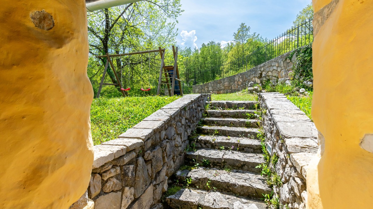 Photo of Outdoor in Sucici
