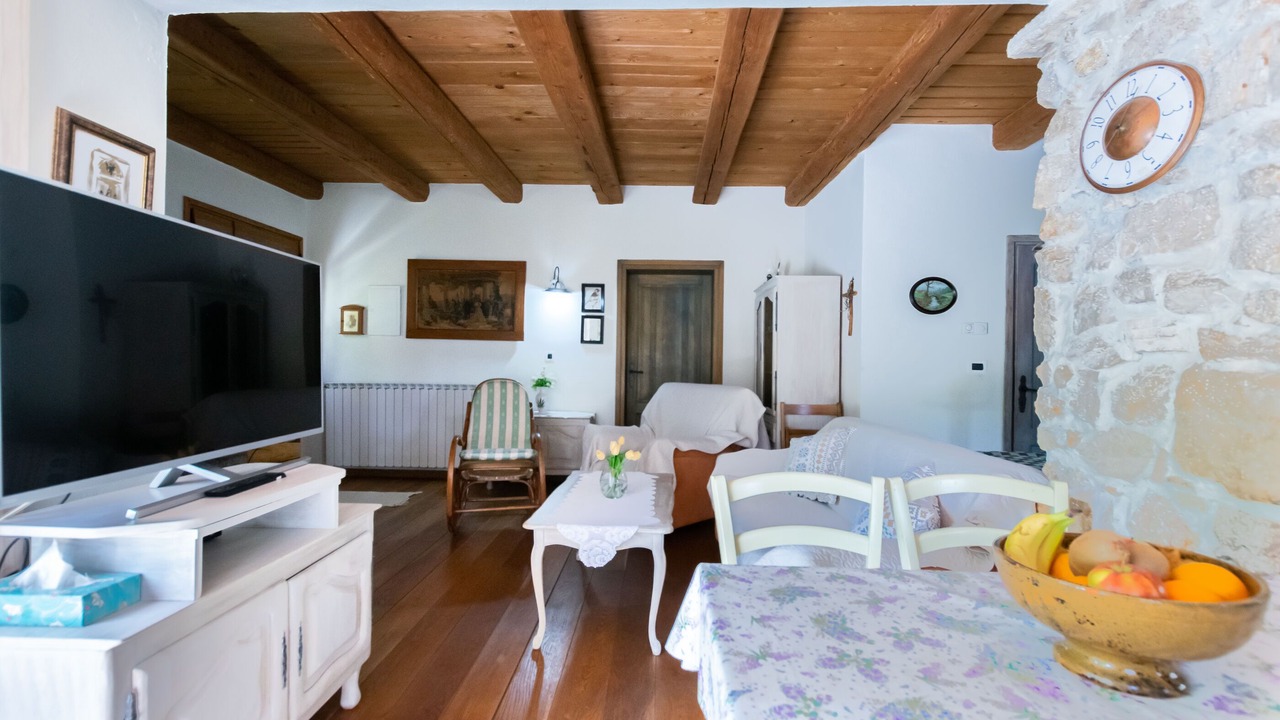 Photo of Livingroom in Sucici