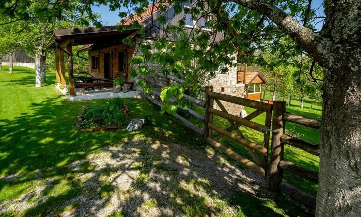 Photo of Outdoor in Skrad