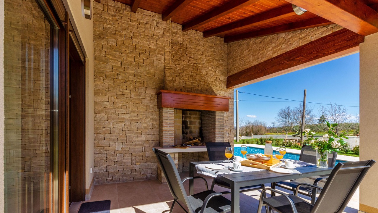 Photo of Outdoor in Lasici