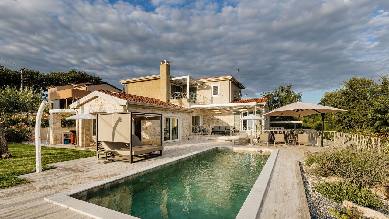 Photo of Outdoor in Strpacici