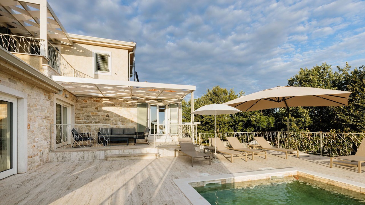 Photo of Outdoor in Strpacici