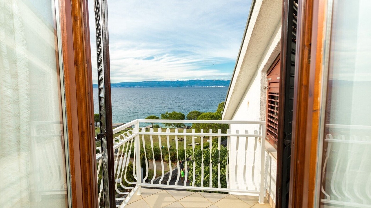 Photo of Outdoor in Porat