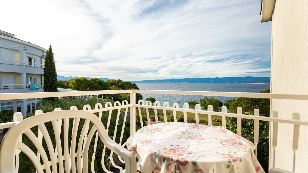 Photo of Outdoor in Porat