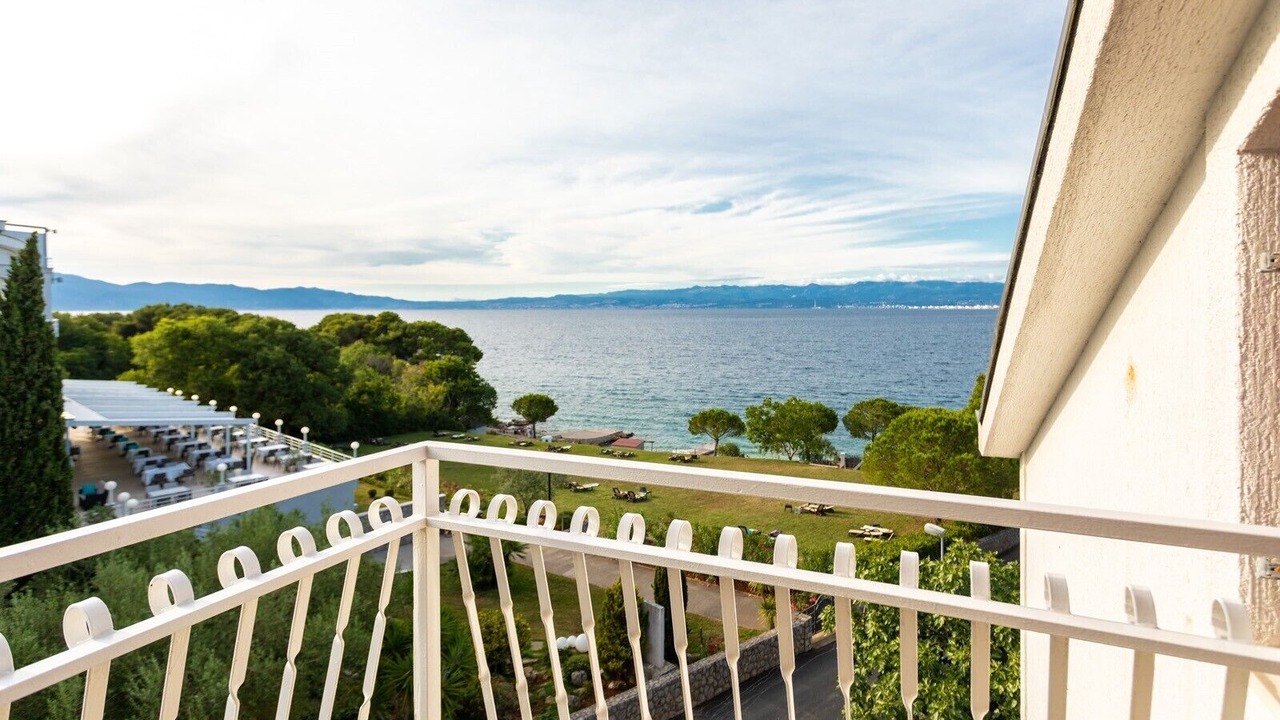 Photo of Outdoor in Porat