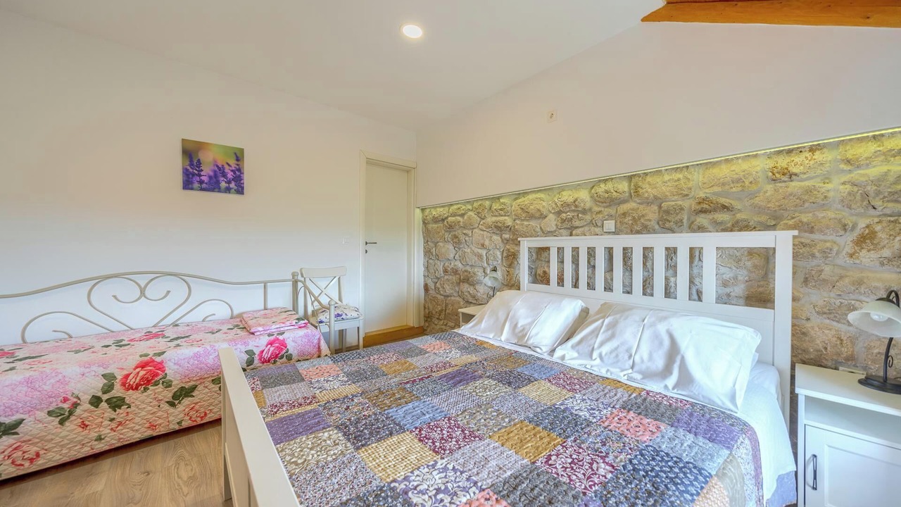 Photo of Bedroom in Mihanici