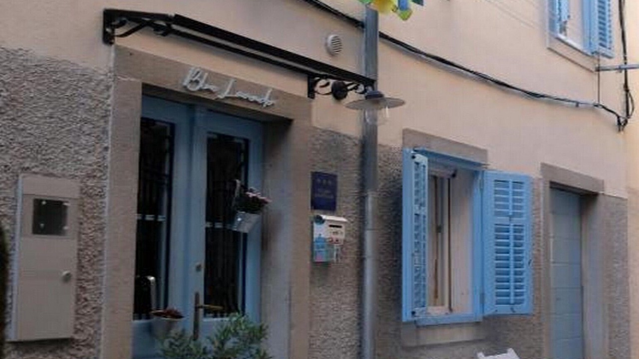 Photo of Outdoor in Cres