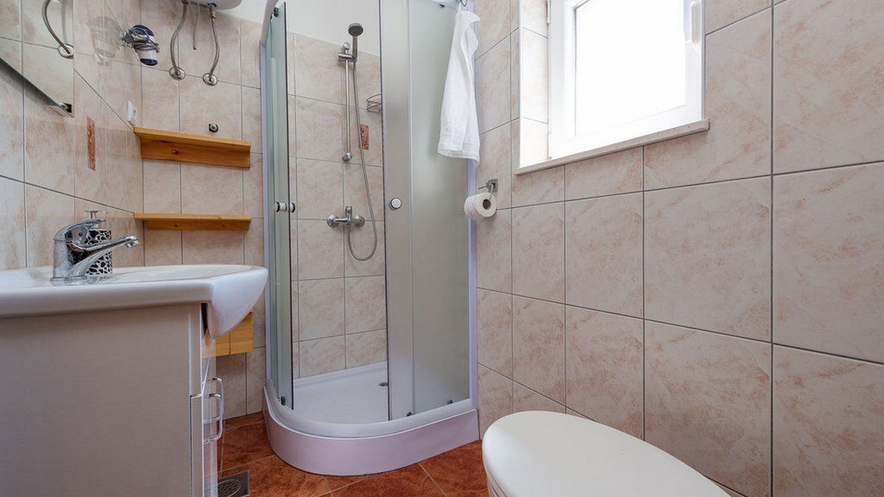 Photo of Bathroom in Gracac