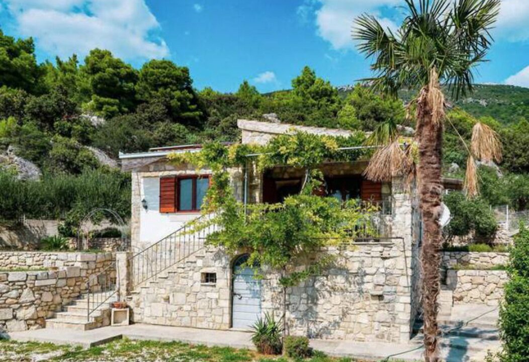 Photo of Outdoor in Kastel Luksic