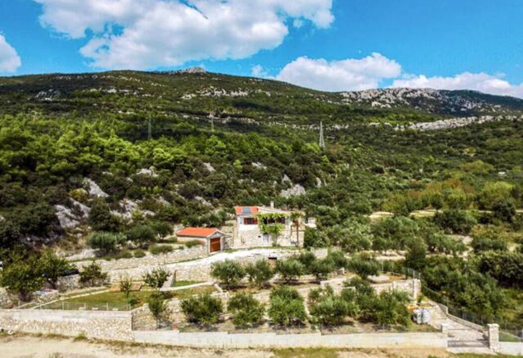 Photo of Outdoor in Kastel Luksic