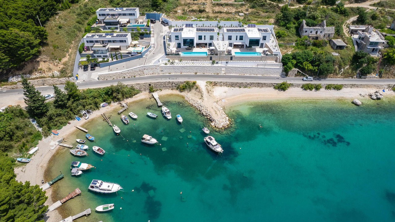 Photo of Others in Omis