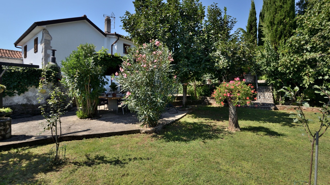 Photo of Outdoor in Obrs