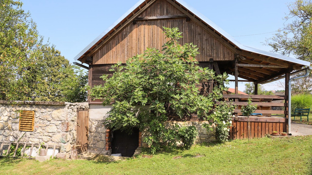 Photo of Others in Zakanje