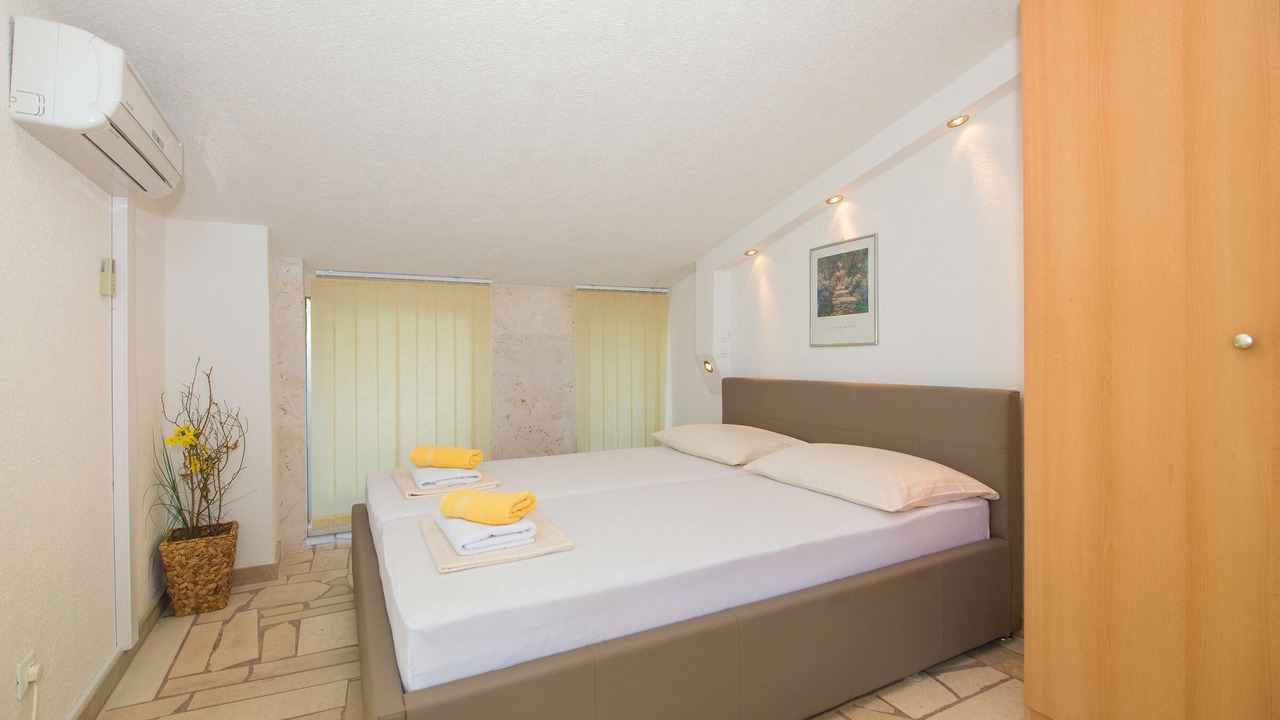 Photo of Bedroom in Baska Voda