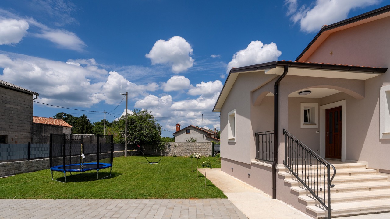 Photo of Outdoor in Zabrezani