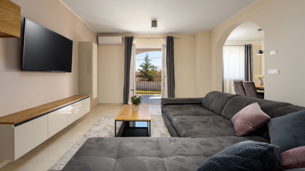 Photo of Livingroom in Zabrezani