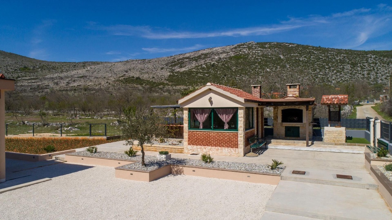 Photo of Patio Balcony in Primorski Dolac