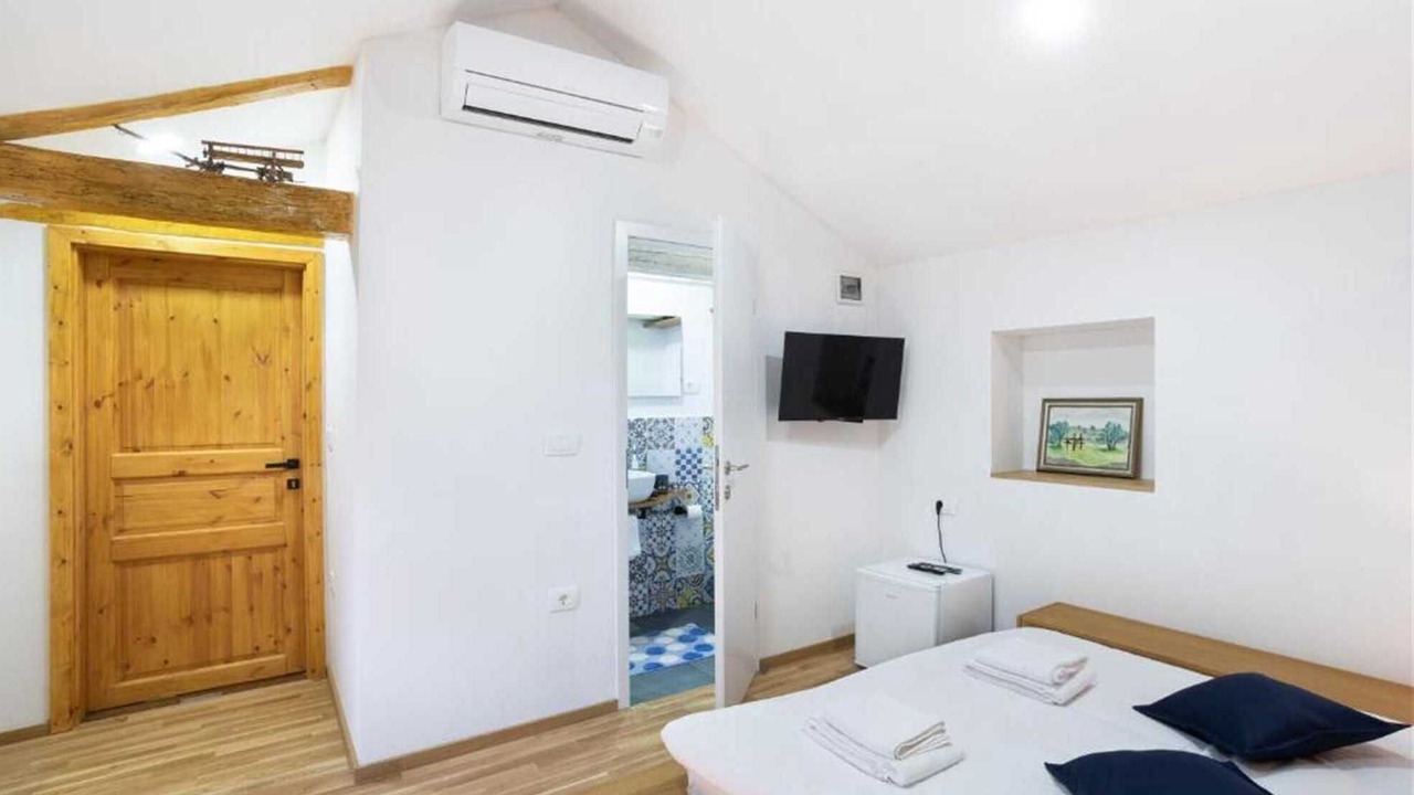 Photo of Bedroom in Lucija