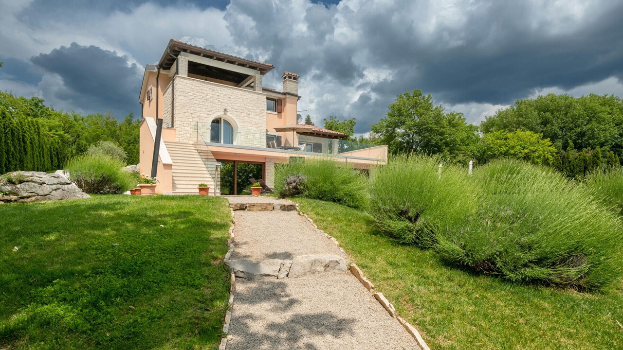 Photo of Outdoor in Buzet