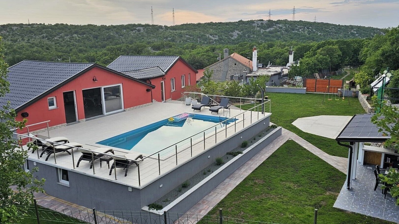 Photo of Outdoor in Praputnjak