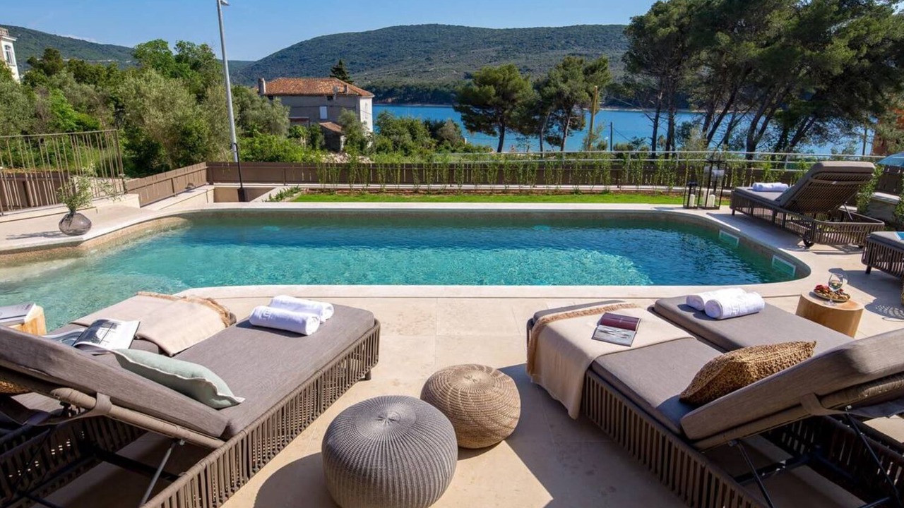 Photo of Outdoor in Cres