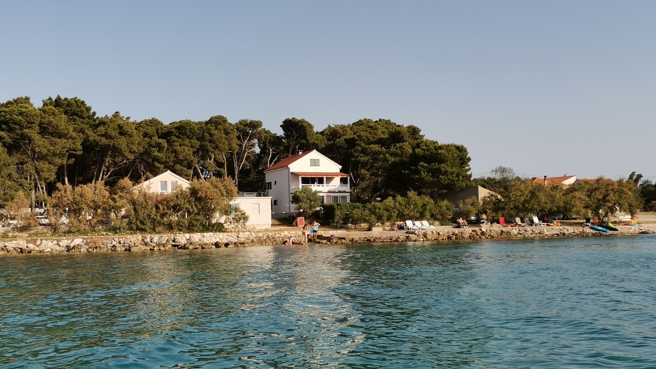 Photo of Others in Muline