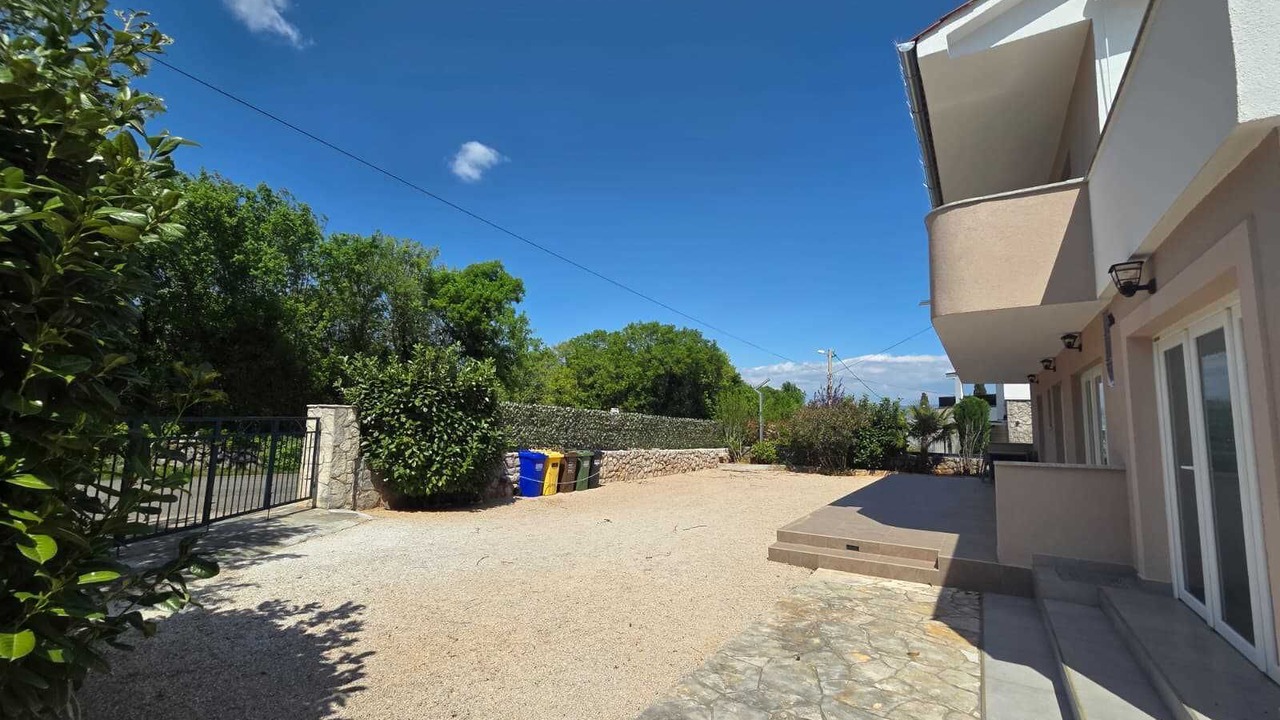 Photo of Outdoor in Rasopasno