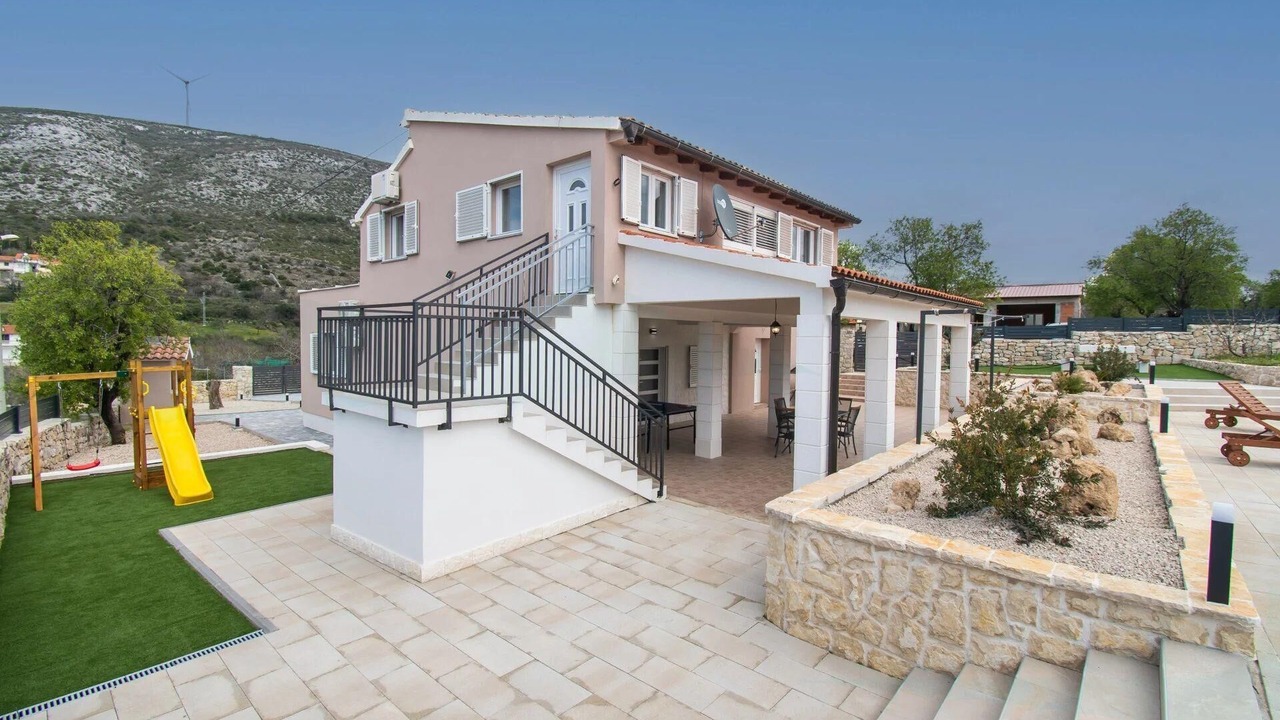 Photo of Outdoor in Danilo