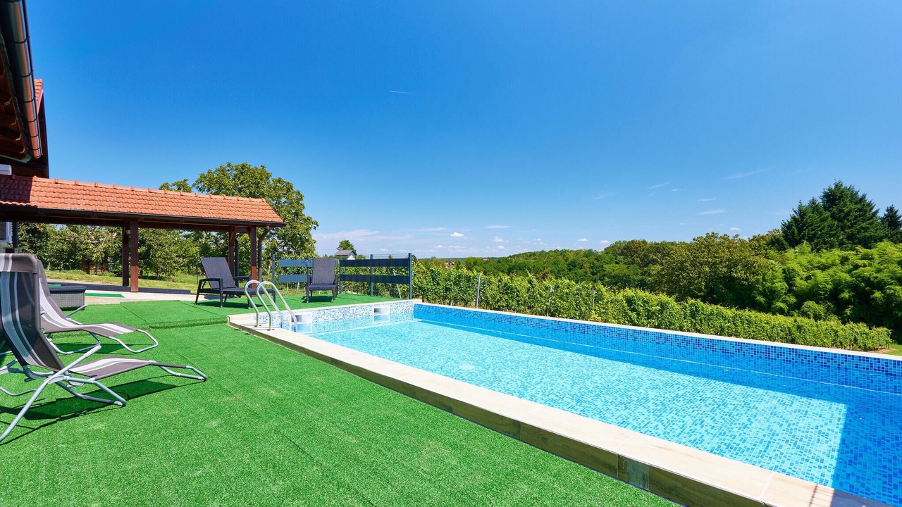 Photo of Outdoor in Klostar Ivanic