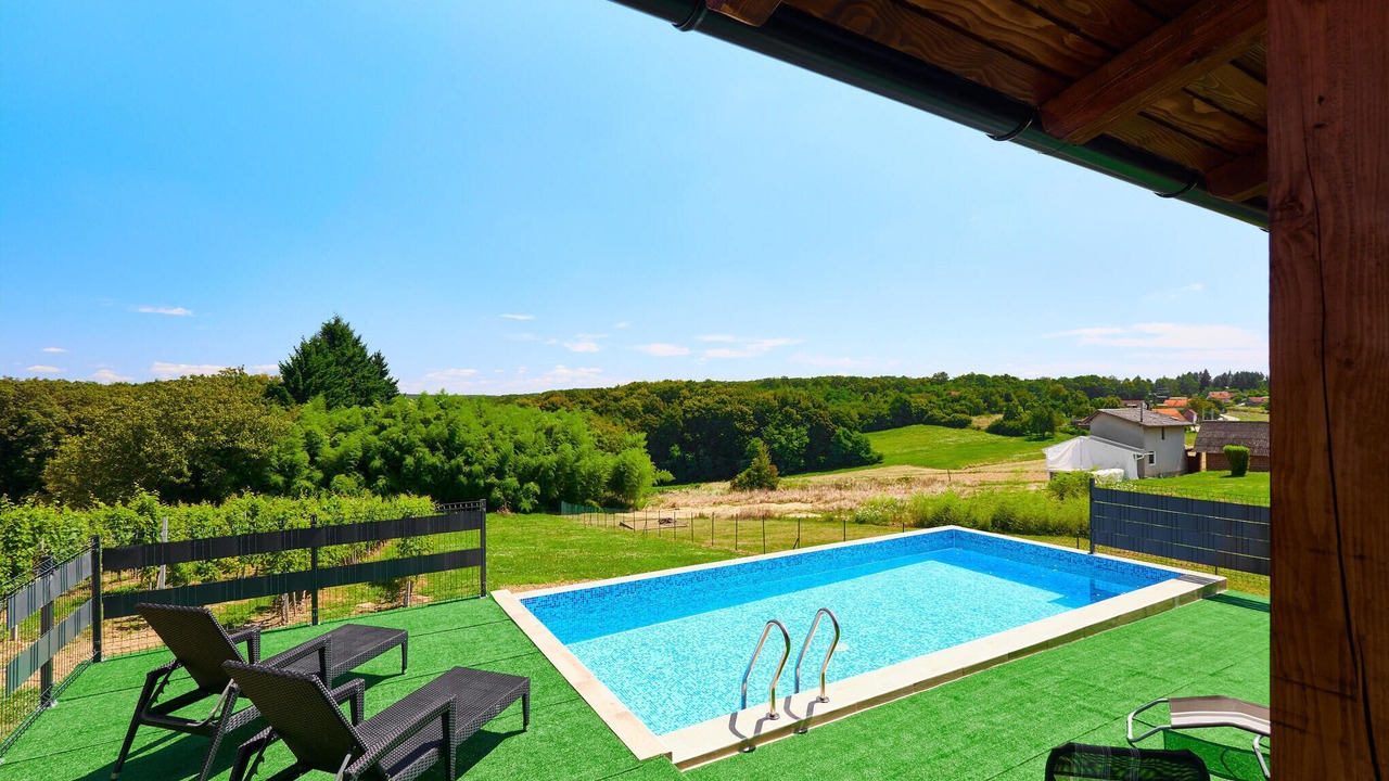 Photo of Outdoor in Klostar Ivanic