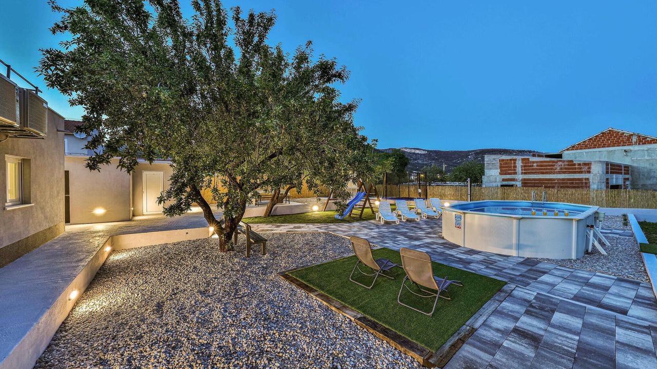 Photo of Outdoor in Vrsine