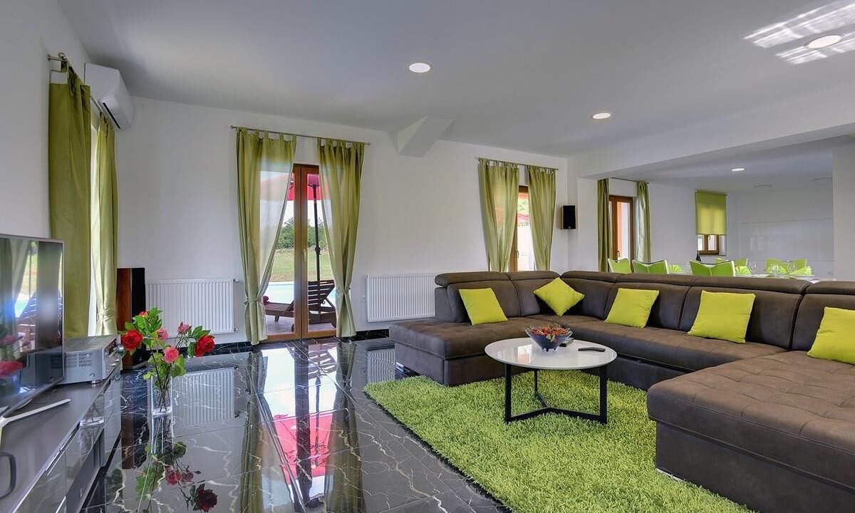Photo of Livingroom in Karojba