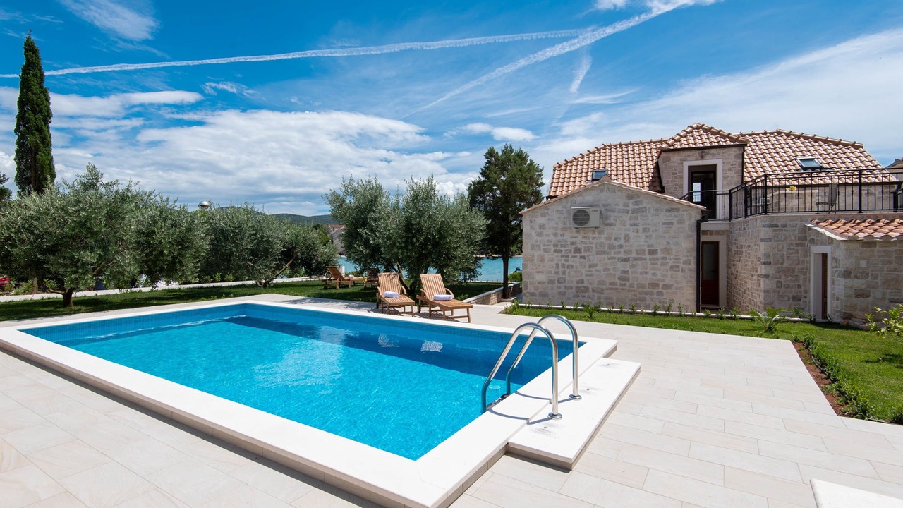 Photo of Outdoor in Loviste