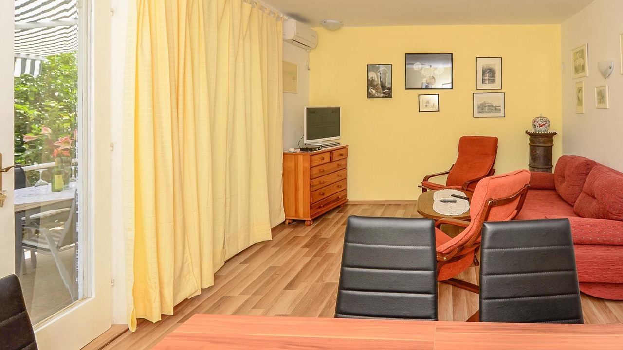 Photo of Livingroom in Loviste
