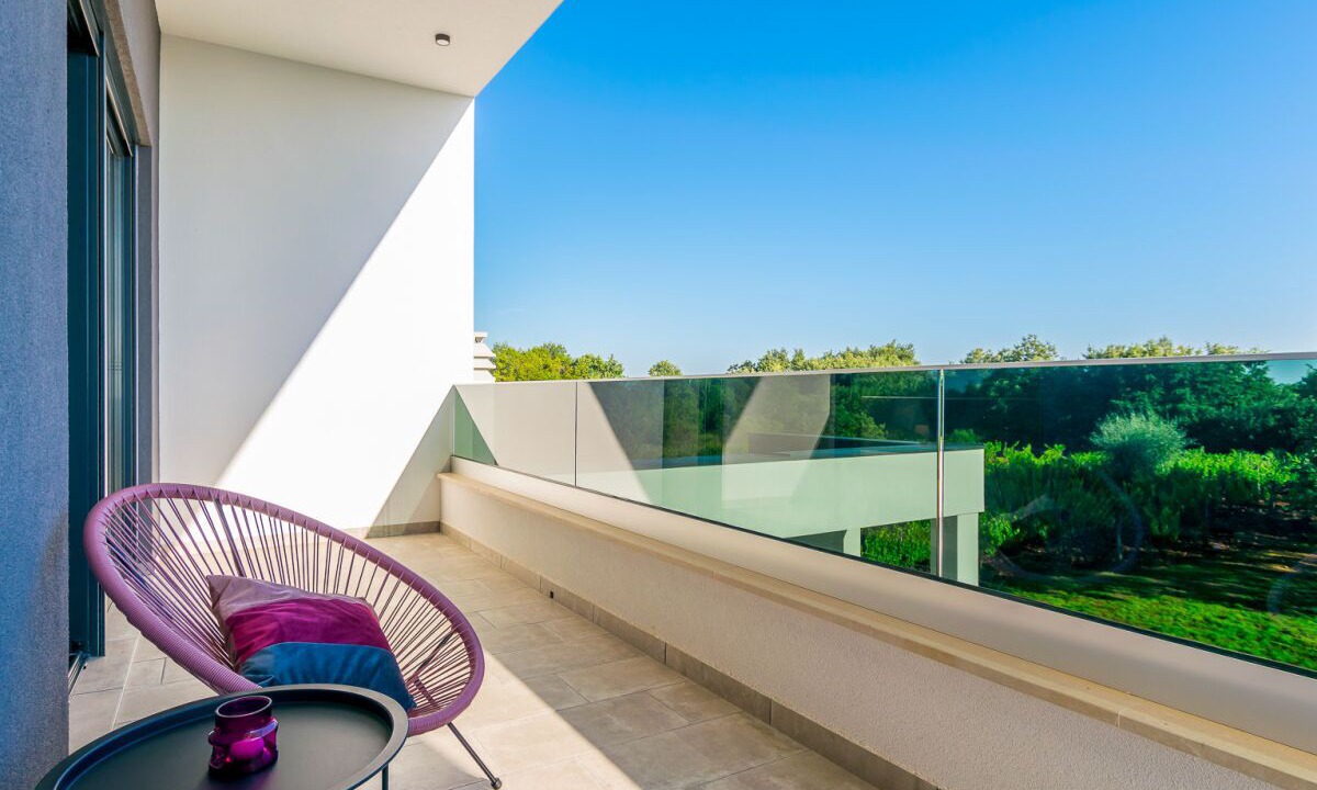 Photo of Patio Balcony in Peresiji