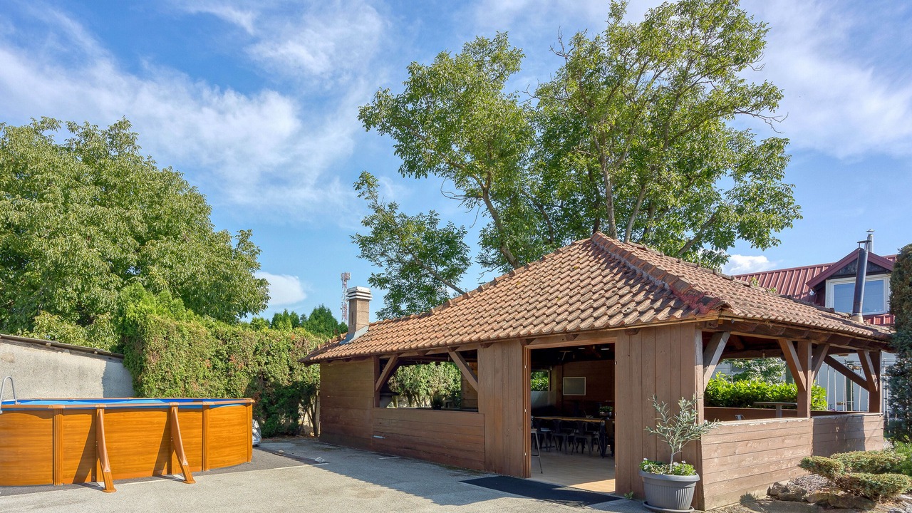 Photo of Outdoor in Majerje