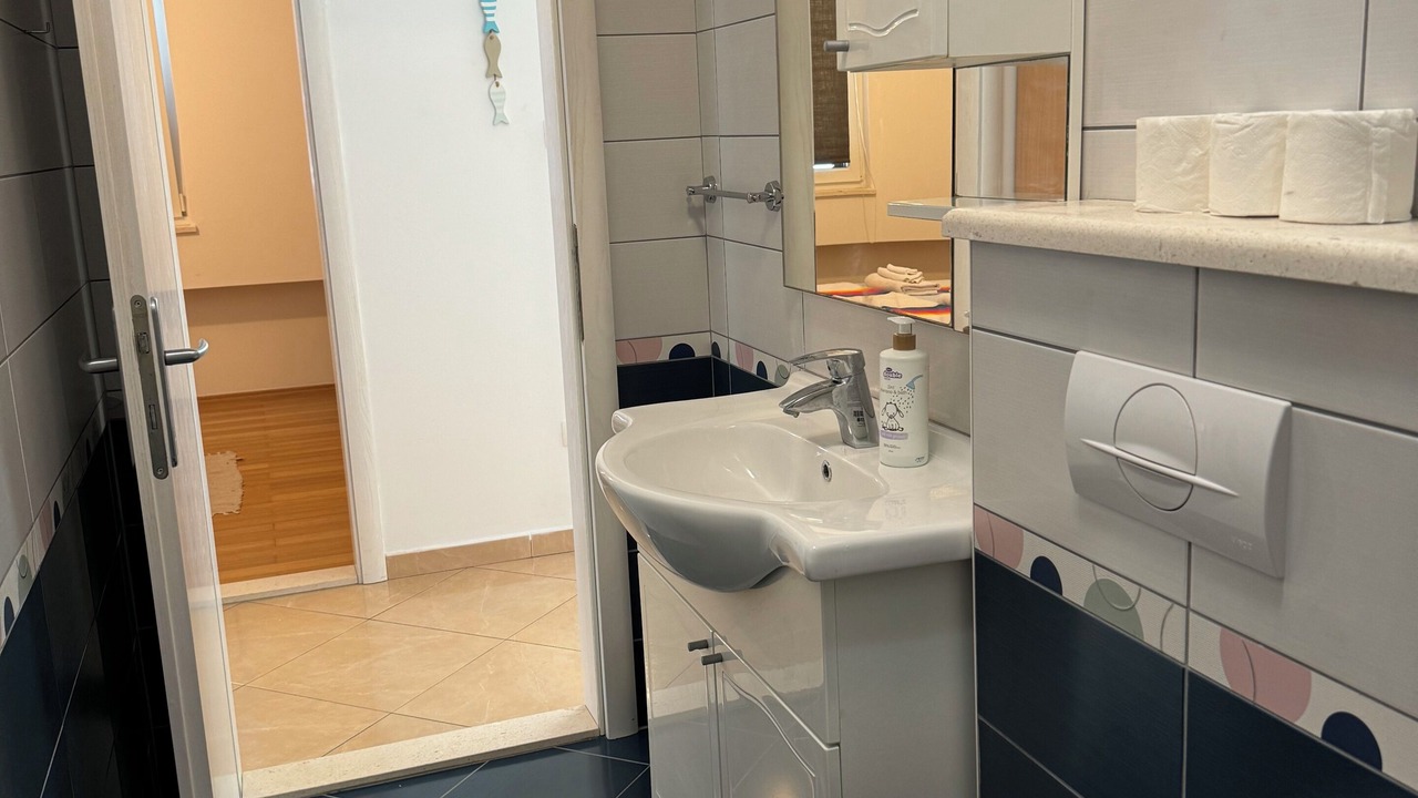 Photo of Bathroom in Blace