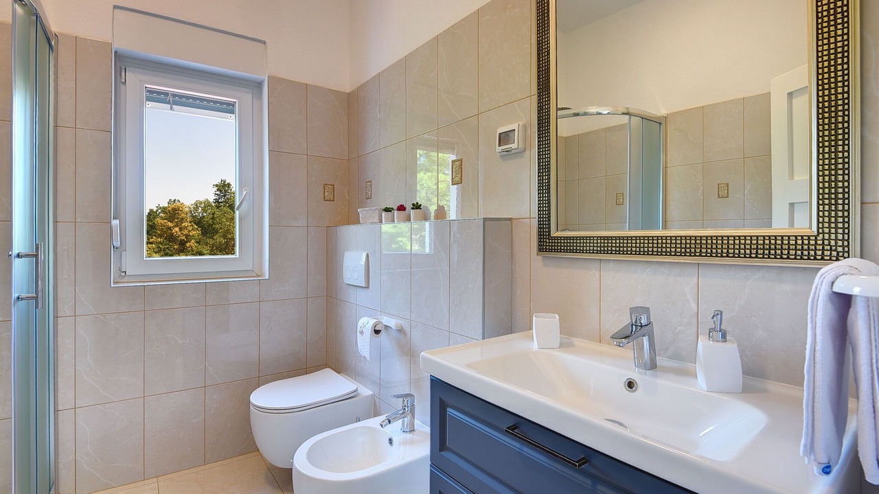 Photo of Bathroom in Pomer