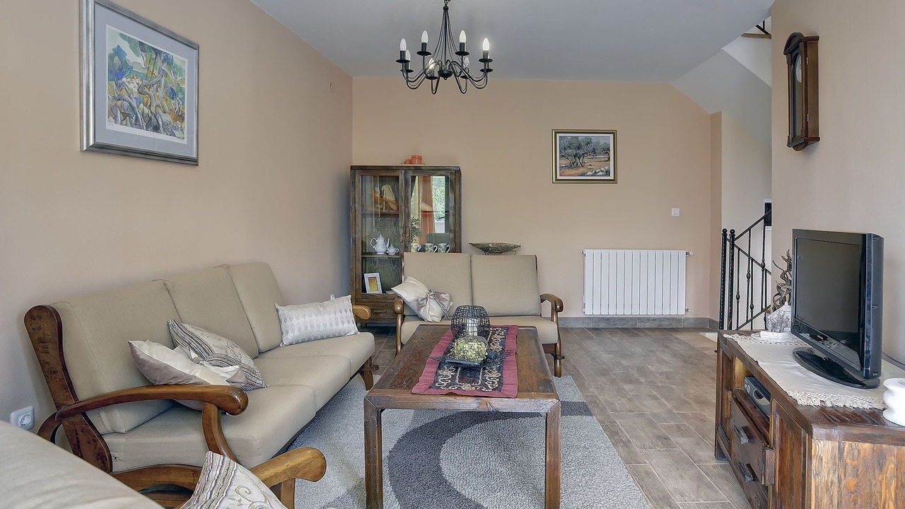 Photo of Livingroom in Jursici