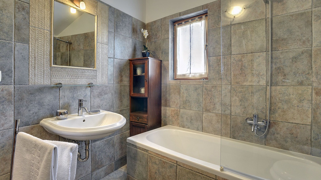 Photo of Bathroom in Jursici