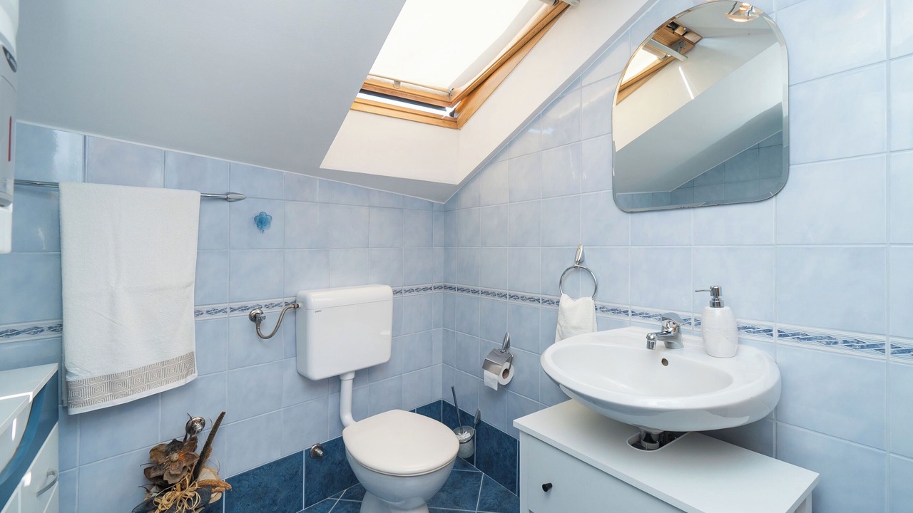 Photo of Bathroom in Skradin