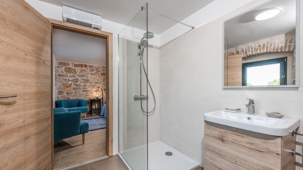 Photo of Bathroom in Babici