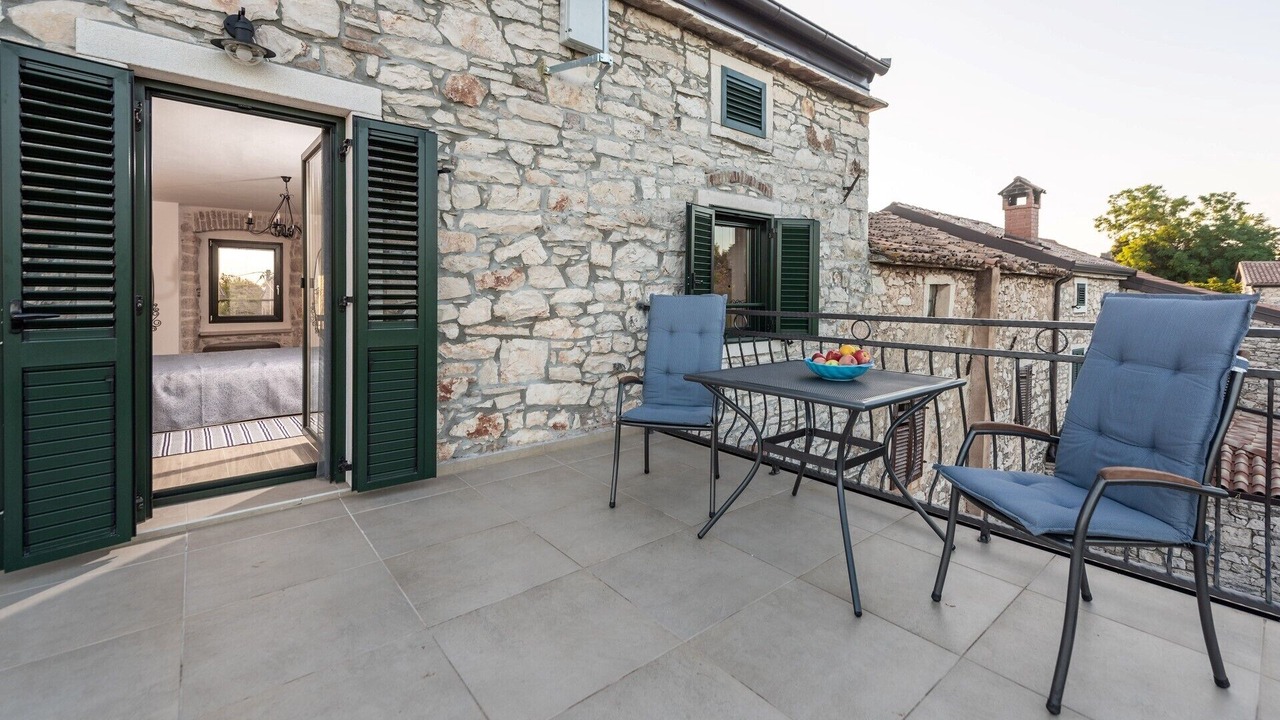 Photo of Patio Balcony in Babici
