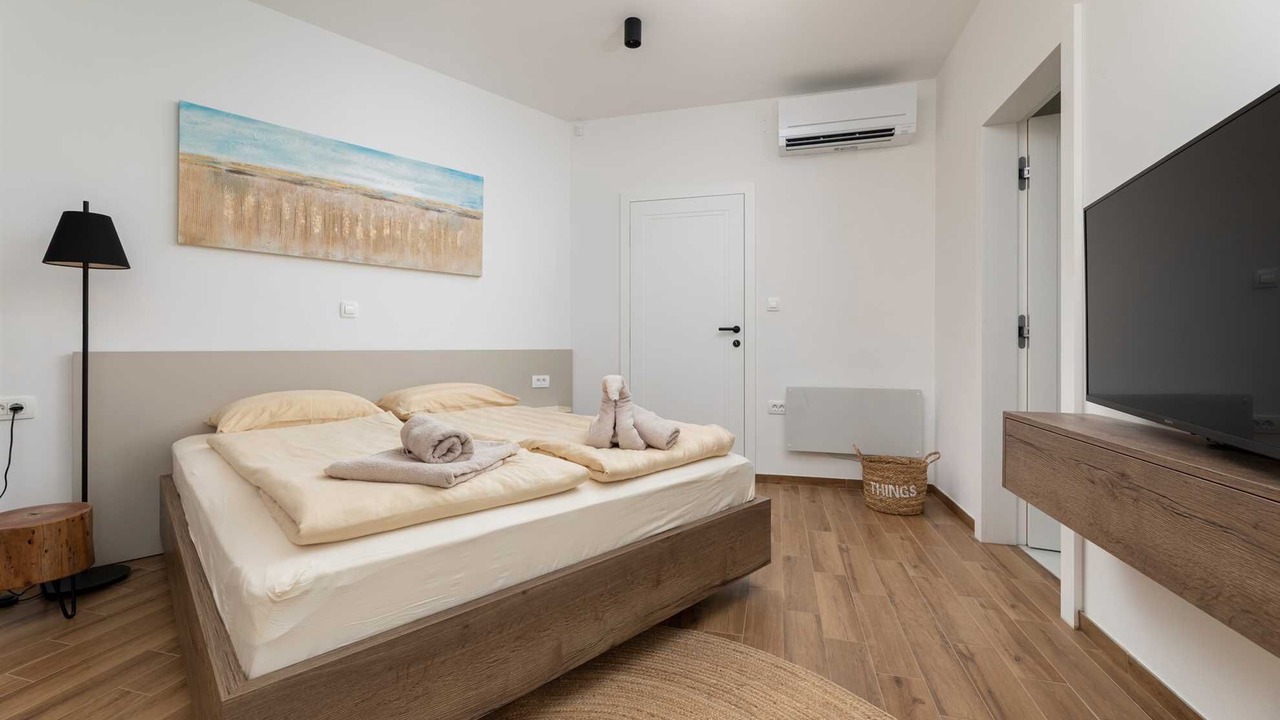 Photo of Bedroom in Brzac