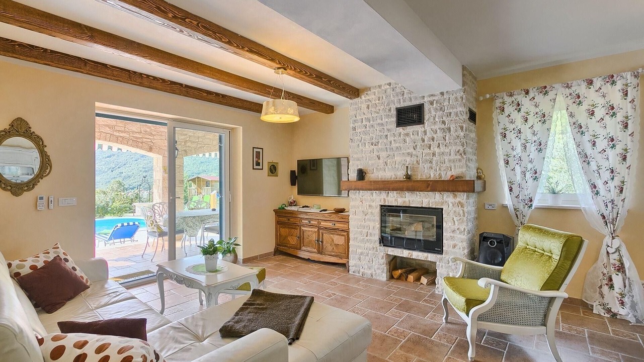 Photo of Livingroom in Golovik